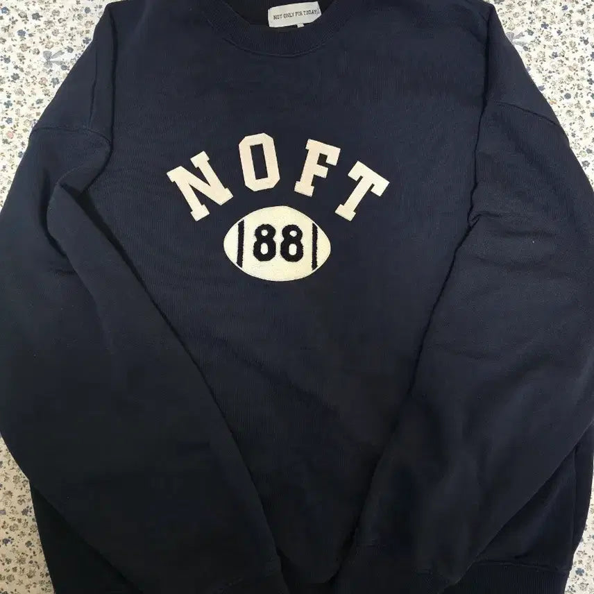 [BUNJANG] NOFT 88 Sweatshirt Navy / 네이비 NOFT 88 맨투맨