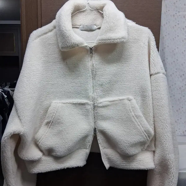 [BUNJANG] Ivory Fleece Zip-Up Jacket (One Size) / 뽀글이 집업 자켓 아이보리(프리)"초특가"