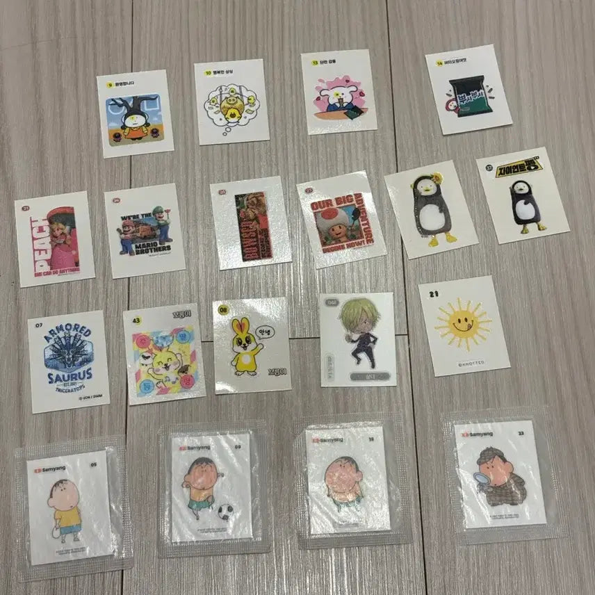 [BUNJANG] Assorted Sticker Collection - Squid Game, Mario, PENGSOO, Knotted, One Piece, Maenggu, Boreumi / 띠부씰 판매 (kbo/꽃카/산리오/오징어게임/마리오/펭수/노티드/원피스/맹구/보름이)