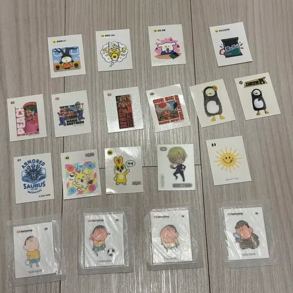 [BUNJANG] Assorted Sticker Collection - Squid Game, Mario, PENGSOO, Knotted, One Piece, Maenggu, Boreumi / 띠부씰 판매 (kbo/꽃카/산리오/오징어게임/마리오/펭수/노티드/원피스/맹구/보름이)