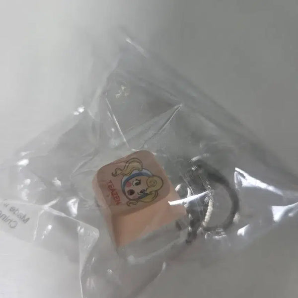 [BUNJANG] Yumi's Cells Keycap Keyring / 유미의 세포들 키캡 키링
