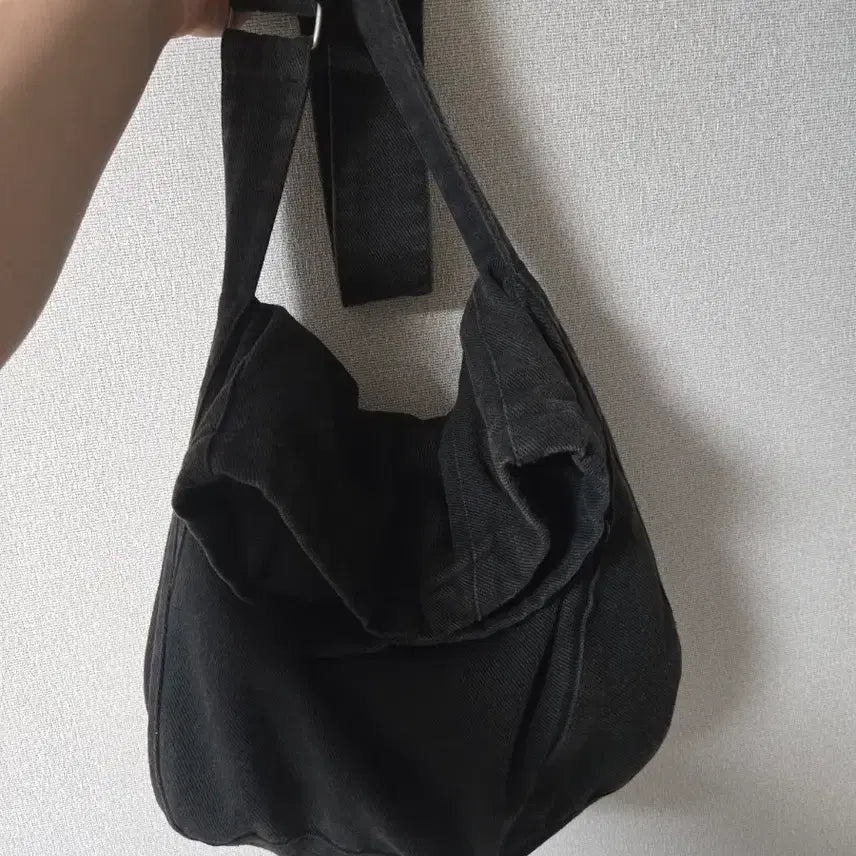 [BUNJANG] Dive In Flow Bag / 다이브인 플로우백
