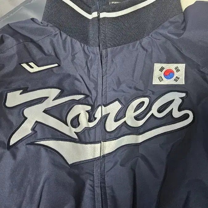 [BUNJANG] Team Korea Baseball Authentic Jumper Size 95 (M) / (95) 대한민국 야구 국가대표팀 점퍼 팀코리아 어센틱 잠바