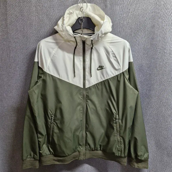 [BUNJANG] Nike Windrunner Jacket / 나이키 윈드러너 바람막이 자켓  100