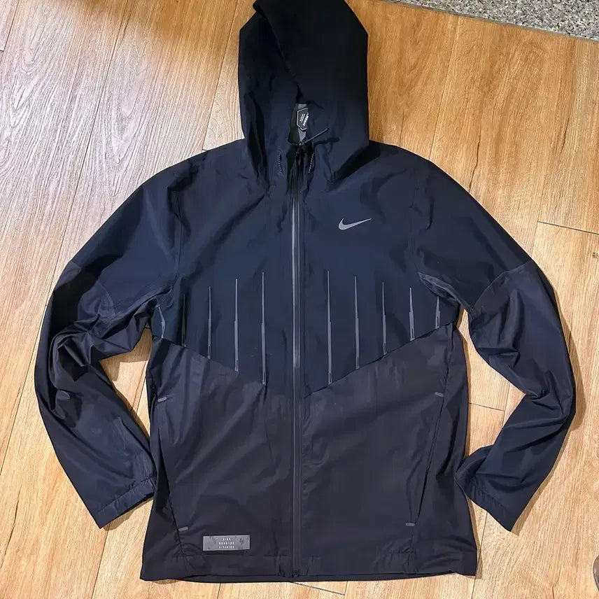 [BUNJANG] Nike Aerogami Running Jacket S / 나이키에어로가미 러닝자켓S