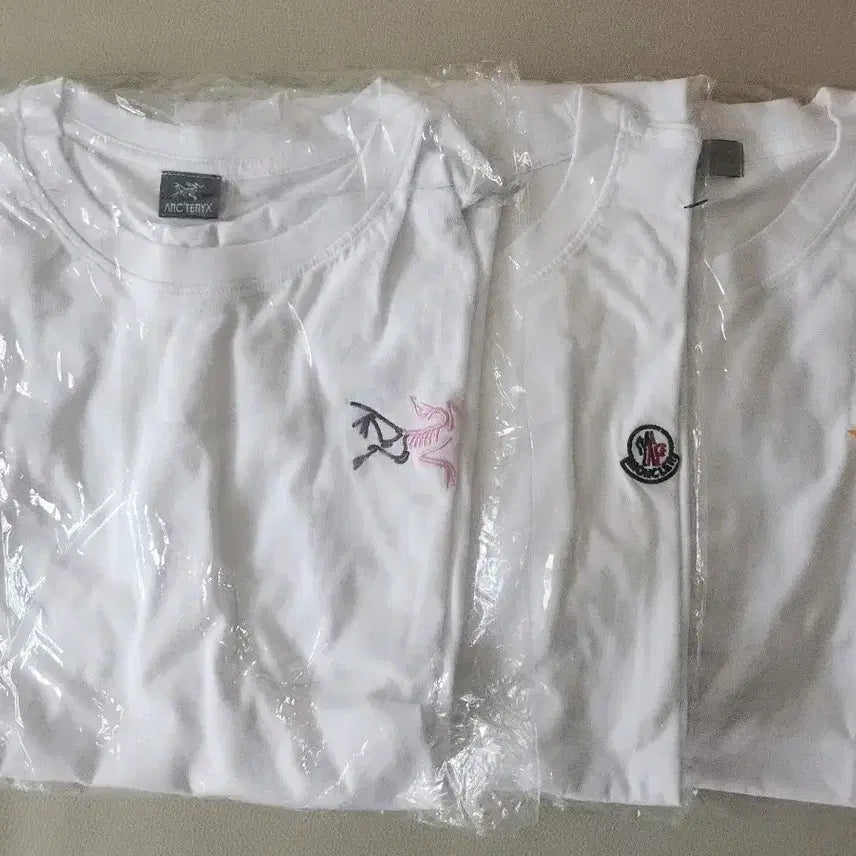 [BUNJANG] Logo T-Shirt White / 로고 반팔티 화이트