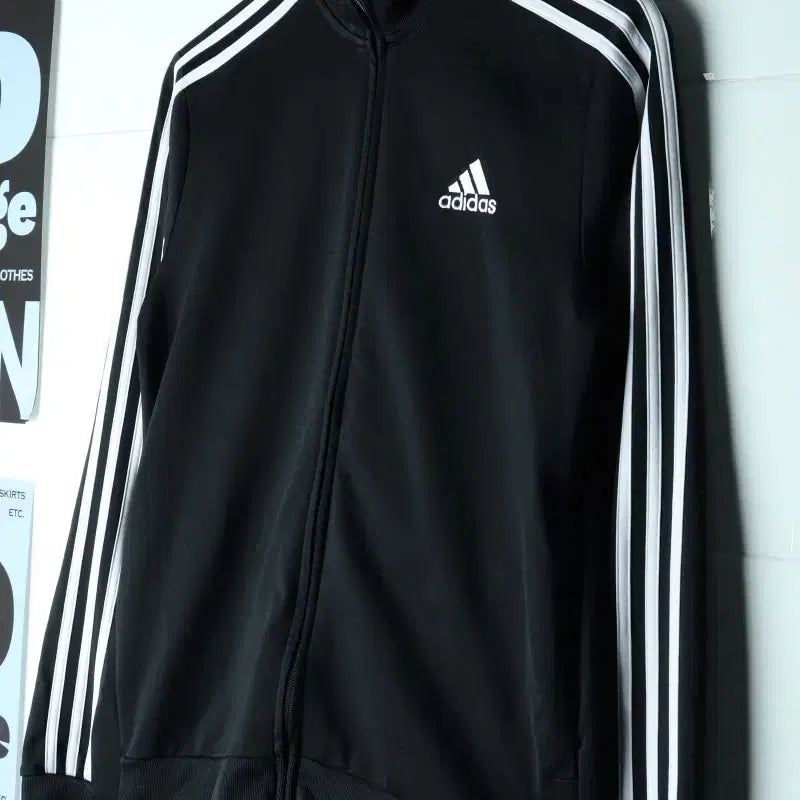 [BUNJANG] Adidas Track Jacket Full Zip Black White Three Stripes Old School Streetwear H38763 / (M-L) 아디다스 집업져지 트랙탑 검흰 삼선 올드스쿨 스트릿-H38763