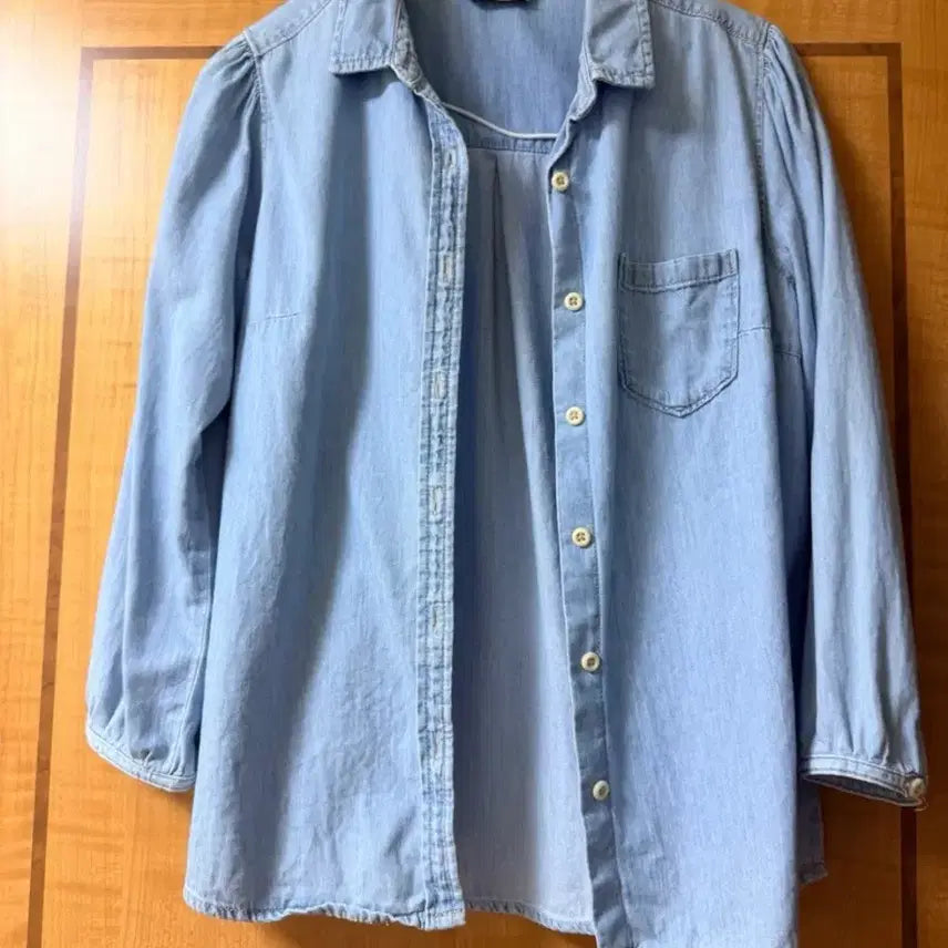 [BUNJANG] Light Wash Denim Shirt / 연청 데님 셔츠 90