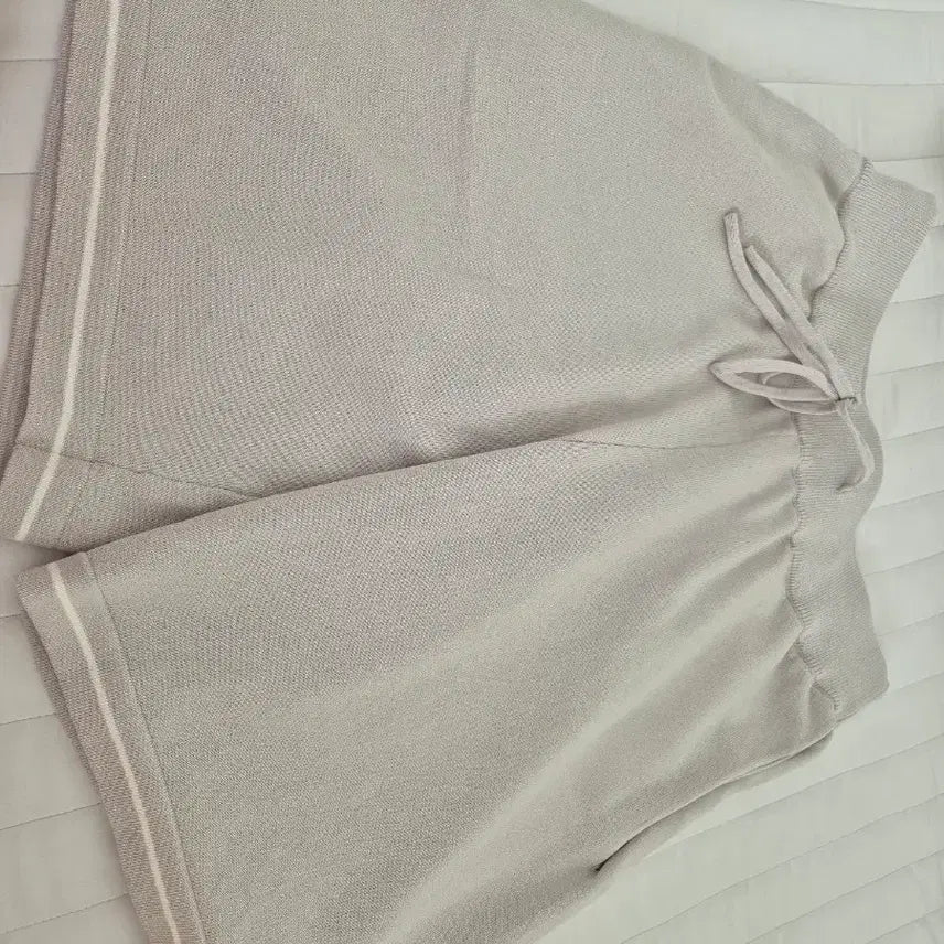 [BUNJANG] Manner & Dapper Striped Shorts / 매너앤대퍼 반바지팝니다