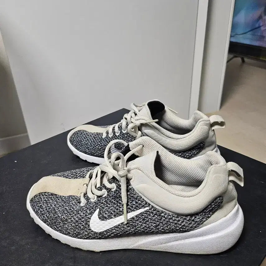 [BUNJANG] Nike Air Max Sneakers (240mm) / 나이키 에어맥스 240mm 운동화 상태좋음