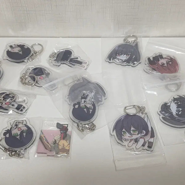 [BUNJANG] Chainsaw Man Acrylic Keychain Bundle (Unused) / [미사용] 체인소맨 아크릴 키링 일괄