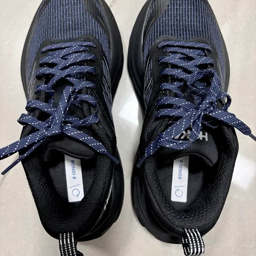 [BUNJANG] Hoka Bondi 8 Running Shoes / 호카 본디 8 새상품