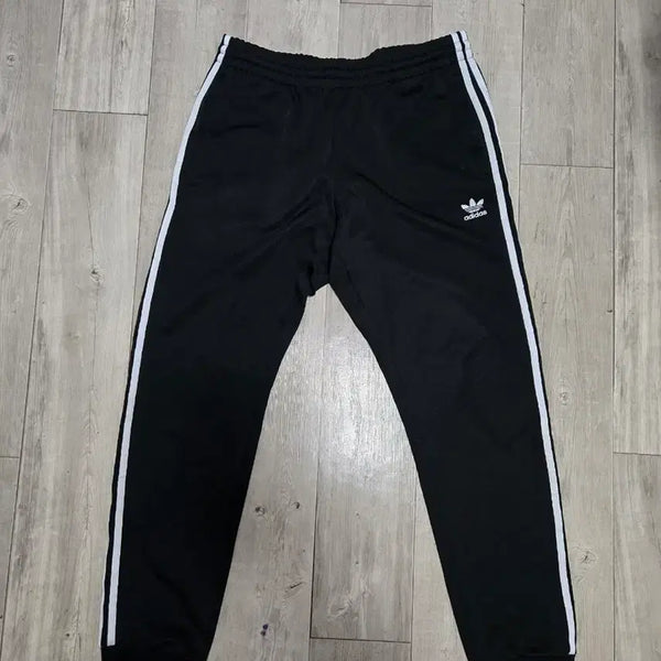 [BUNJANG] Adidas Three-Stripes Training Jogger Pants Black / 아디다스 삼선 트레이닝 팬츠 블랙 조거핏