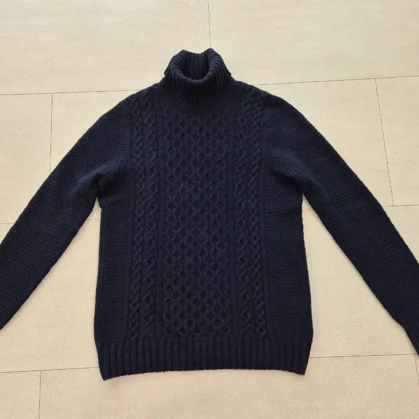 [BUNJANG] DREMOR Cable Knit Turtleneck Sweater / 드루모어 꽈배기 터틀넥