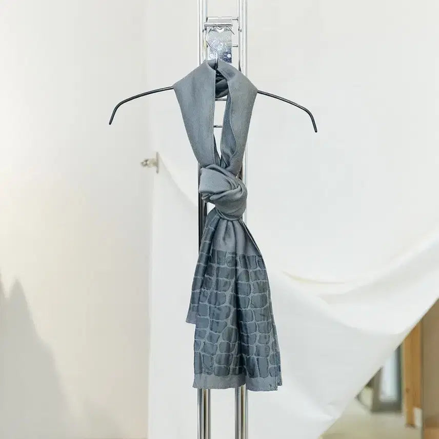 [BUNJANG] Giorgio Armani Wool Silk Pattern Scarf / 조르지오 아르마니 울실크 패턴 스카프