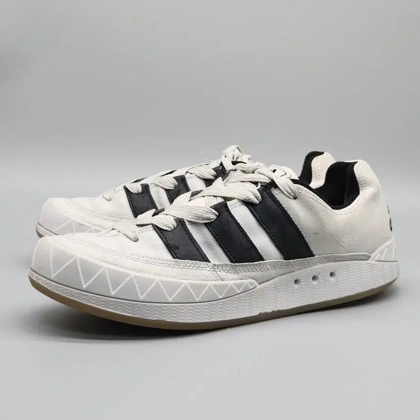 [BUNJANG] Adidas Adimatic Sneakers / n 아디다스 아디매틱 스니커즈 300