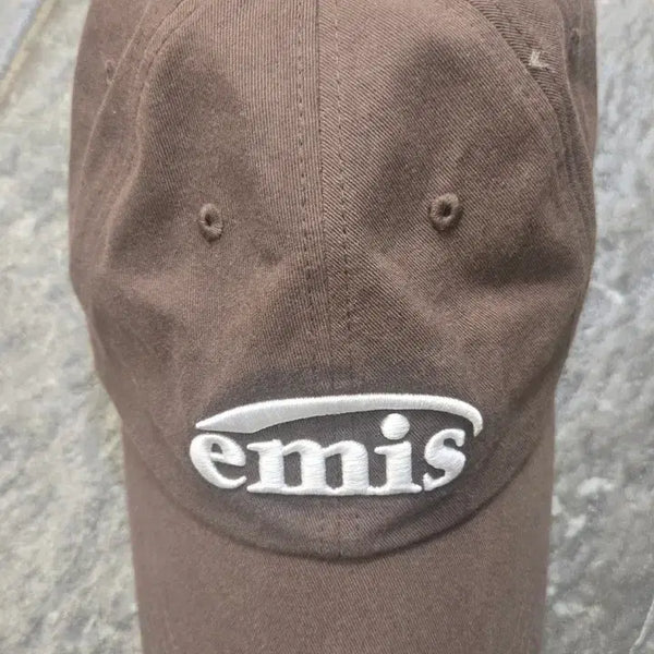 [BUNJANG] Emis Brown Ball Cap / 이미스 브라운 볼캡2026