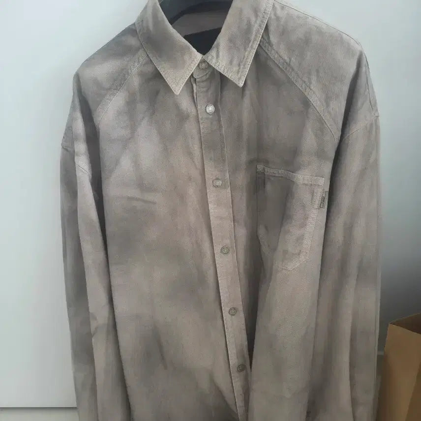 [BUNJANG] JUUN.J 25SS Painted Denim Shirt Size 48 / 준지 25FW 데님페인티드 셔츠 48 사이즈 팝니다.