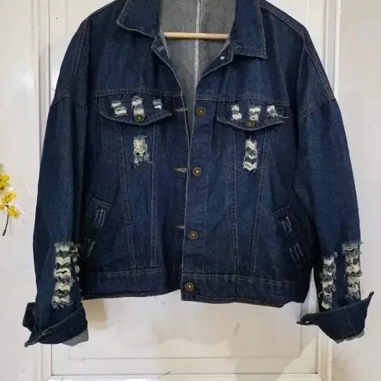 [BUNJANG] Denim Jacket / 가을  요즘유행하는  고급스러운  디자인이쁜  나후랑 청자켓
