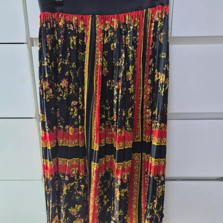 [BUNJANG] Zara Basic Scarf Pattern Pleated Long Skirt / 자라 베이직 스카프 패턴 플리츠 롱 스커트 m