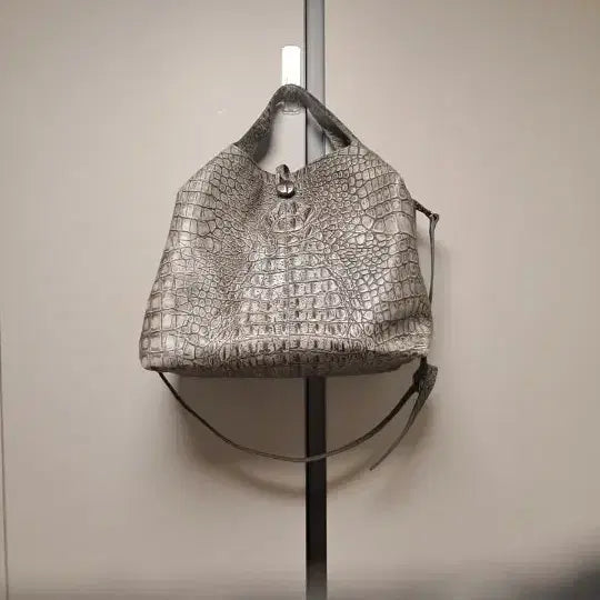 [BUNJANG] Genuine Leather Crocodile Pattern Bag / 악어패턴소가죽 가방
