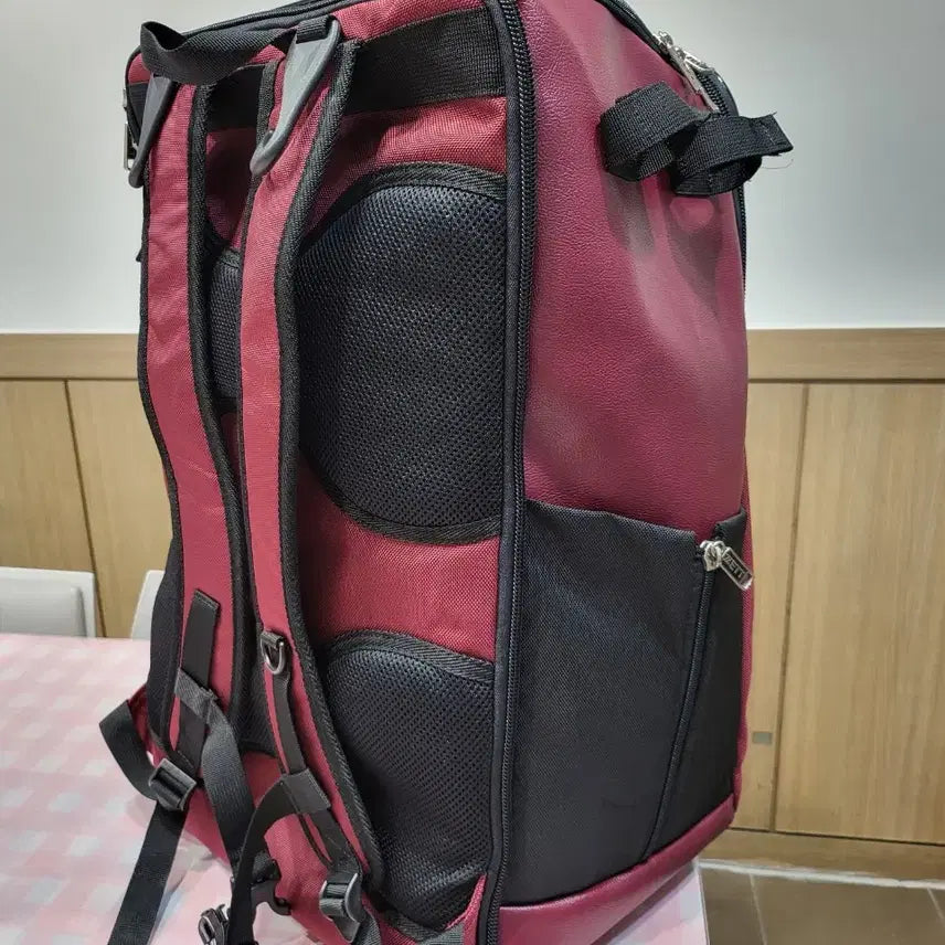[BUNJANG] Professional Baseball Equipment Bag / 선수 지급용 야구 도구 가방입니다.