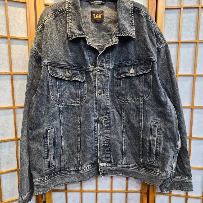 [BUNJANG] Lee Denim Jacket 105 Vintage Light Blue / LEE 데님쟈켓 105 2023년