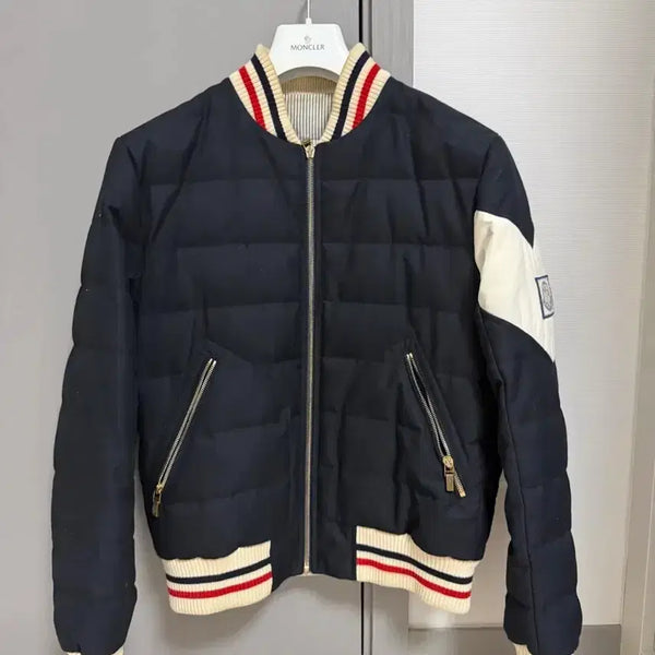 [BUNJANG] Moncler Gamme Bleu Padded Jacket Size 2 (95-100) / (2/95~100) 몽클레어 감마블루 패딩