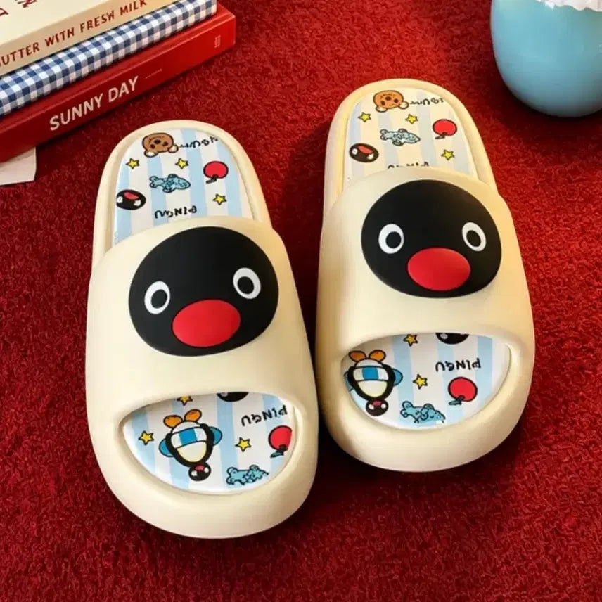 [BUNJANG] Pingu Face Trendy Slippers (Authentic) / 정품)핑구 페이스 트렌디 슬리퍼 새상품