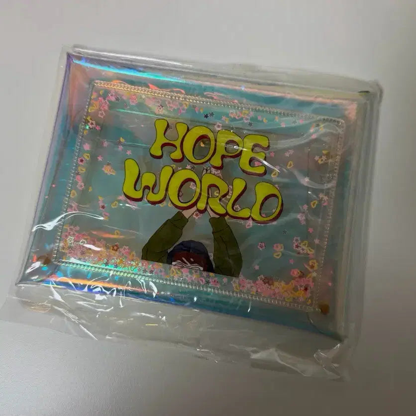 [BUNJANG] BTS J-Hope Hope World Clear Pouch / 방탄소년단 BTS 제이홉 홉월드 투명파우치 (비공굿)