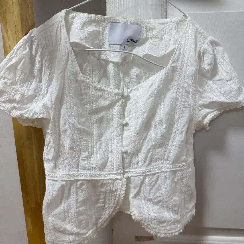 [BUNJANG] CTBRZ Short Sleeve Blouse White S / CTBRZ 반팔 블라우스 화이트 S
