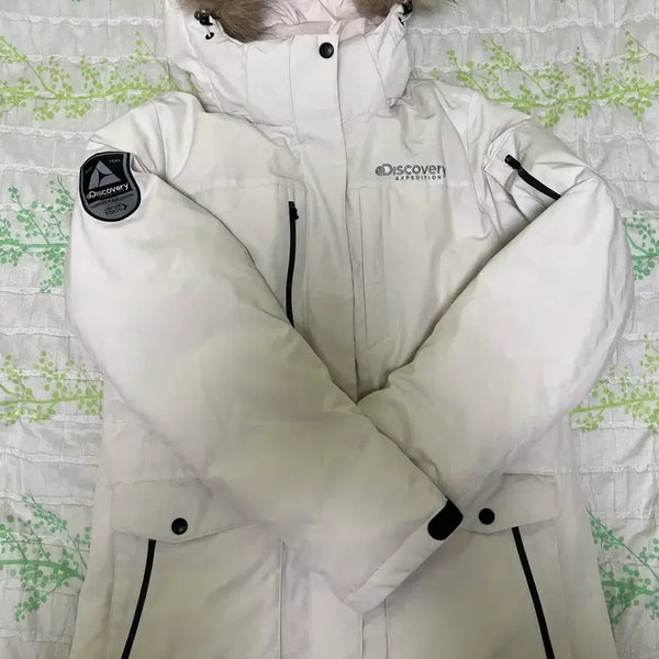 [BUNJANG] Discovery Women's White Down Jacket Size 100 / 디스커버리 패딩 100사이즈 화이트