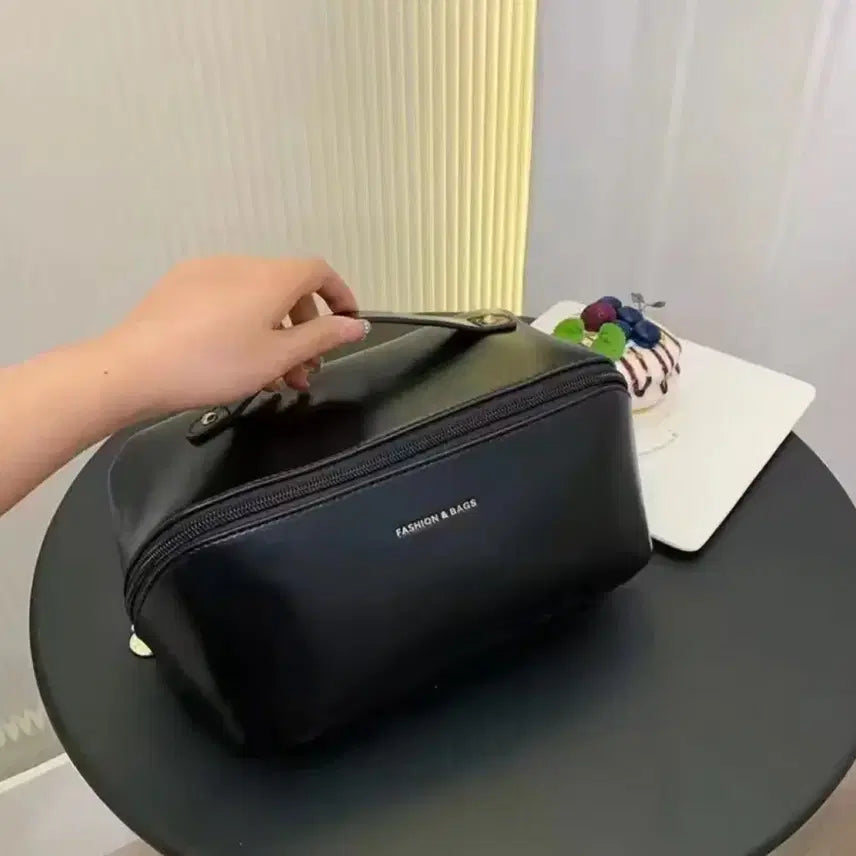 [BUNJANG] Leather Pouch / 추석세일!가죽 파우치 블랙, 베이지 개당 5천원