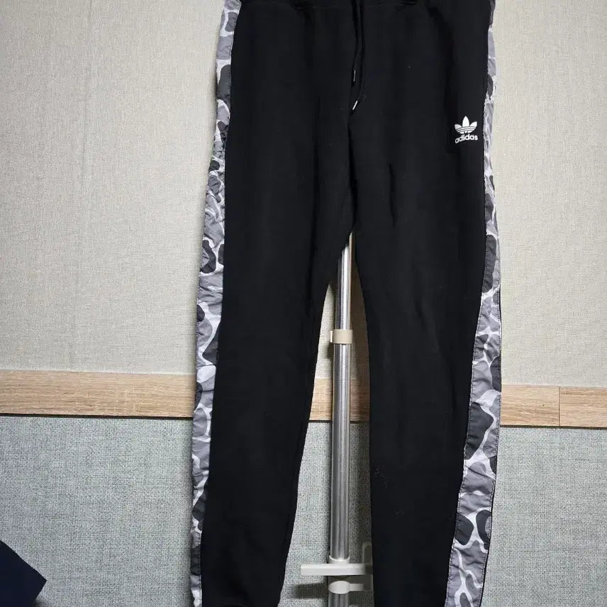 [BUNJANG] Adidas Camo Side Training Jogger Pants / 아디다스 카모 사이드 트레이닝 팬츠