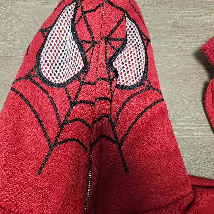 [BUNJANG] Spider-Man Hoodie Zip-Up / 스파이더맨 후드집업 새제품 팝니다