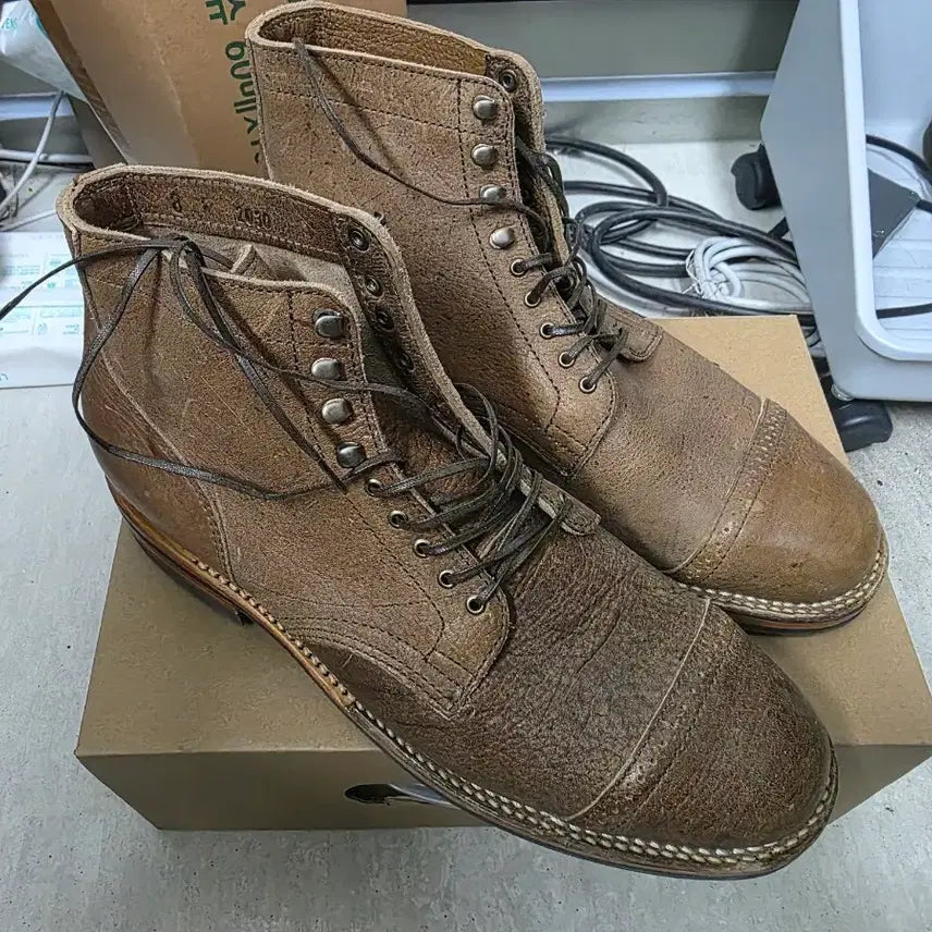 [BUNJANG] Bybug Kudu Leather Boots 2030 Last Cap Toe / 바이버그 쿠두 가죽 부츠 2030 라스트 캡토
