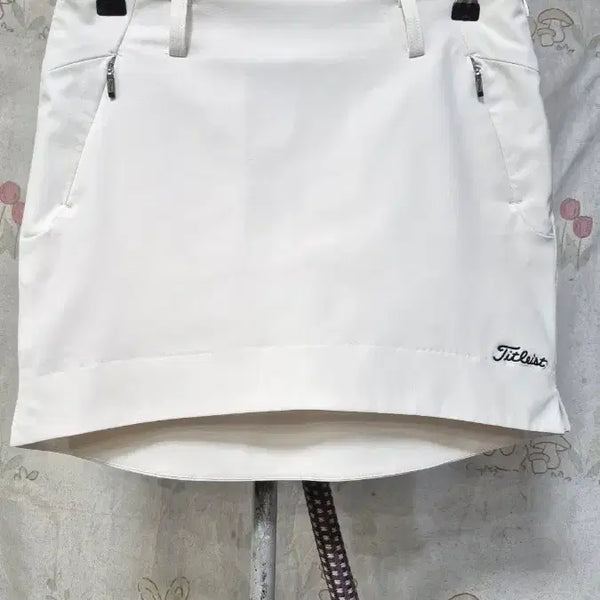 [BUNJANG] Titleist Golf Skirt White / 타이틀리스트   골프   치마