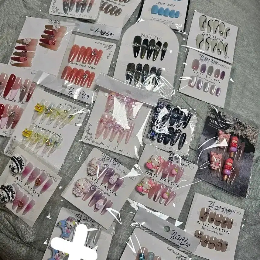 [BUNJANG] Character Nail Tips (Random) / 케릭터네일팁  랜덤