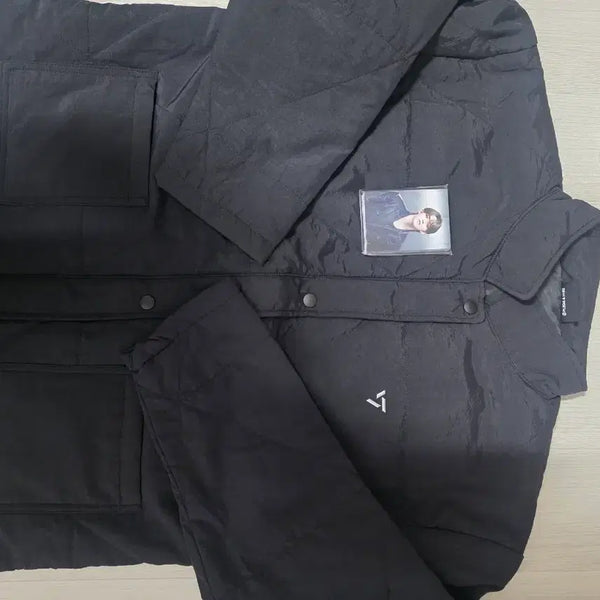 [BUNJANG] SEVENTEEN 'LIGHT DOWN JACKET' Lightweight Padding L Size / 세븐틴  'LIGHT DOWN JACKET' 경량 패딩L(비닐 포카모두포함)