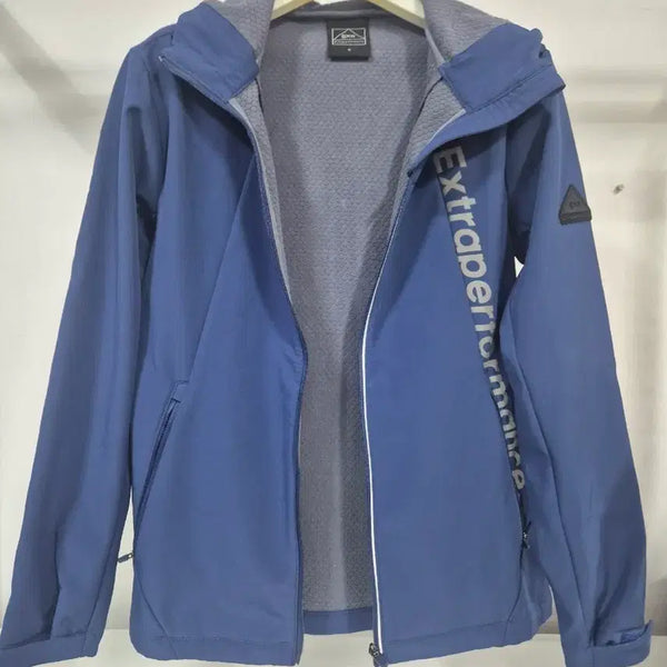 [BUNJANG] Extra Performance Hoodie Zip-up Blue / 엑스트라퍼포먼스 후드 집업 블루