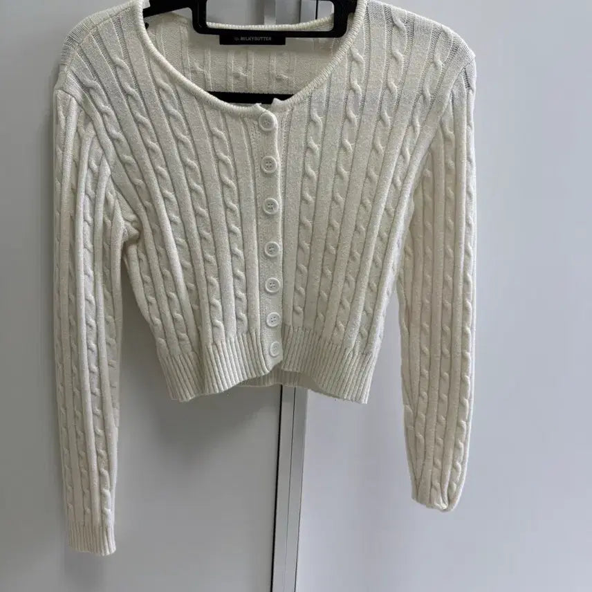 [BUNJANG] Cable Knit Cardigan Ivory / 케이블 니트 가디건 아이보리