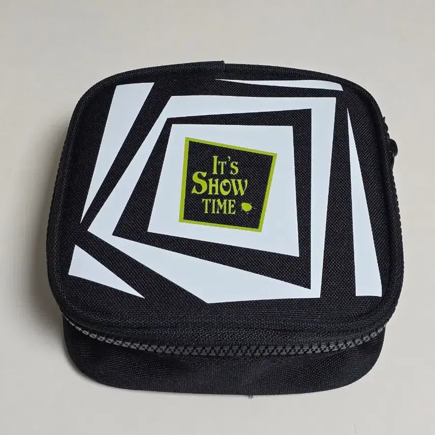 [BUNJANG] Beetlejuice Musical MD Pouch / 뮤지컬 비틀쥬스 MD 파우치