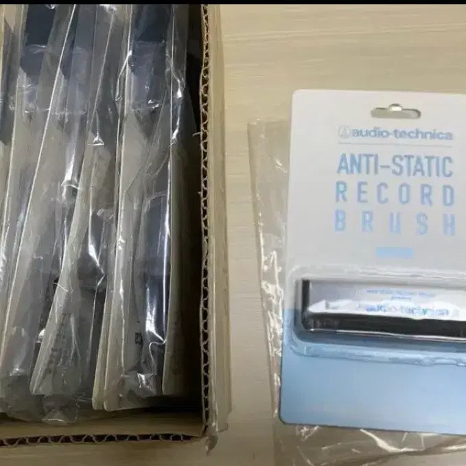 [BUNJANG] Audio-Technica LP Brush 6011 Sealed / 오디오테크니카 LP 브러쉬 6011 미개봉
