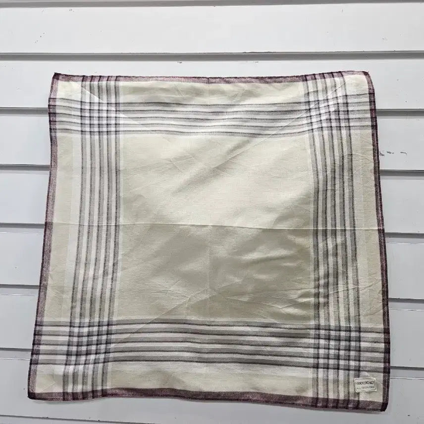 [BUNJANG] Checkered Handkerchief Unused / 체크무늬  손수건/미사용/보물찾기천사