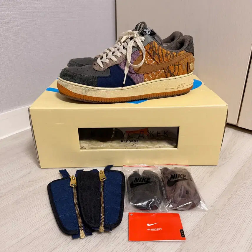 [BUNJANG] Nike x Travis Scott Air Force 1 (Size 280) / 나이키 스캇포스 280 판매합니다.