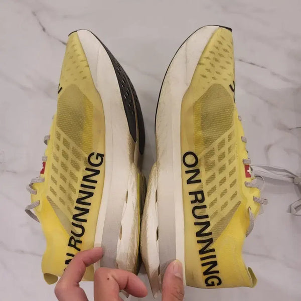 [BUNJANG] On Running Cloudboom Strike Running Shoes / 온 러닝 클라우드붐 스트라이크 275