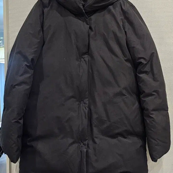 [BUNJANG] DKNY Black Down Hooded Long Padding / DKNY 블랙 오리털 후드 롱패딩 55