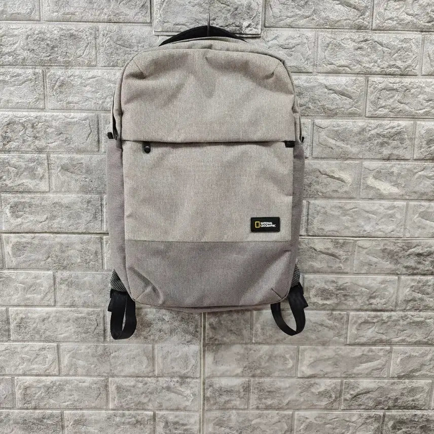 [BUNJANG] National Geographic Backpack Grey / 새상품 내셔널지오그래픽 백팩 그레이  사이즈 43*33