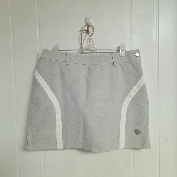 [BUNJANG] Descente Golf Skirt Size 64 / 데상트 골프스커트 64
