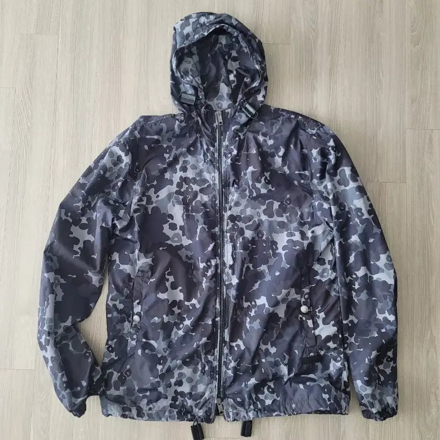 [BUNJANG] Burberry Brit Windbreaker Jacket / Burberry Brit 바람막이